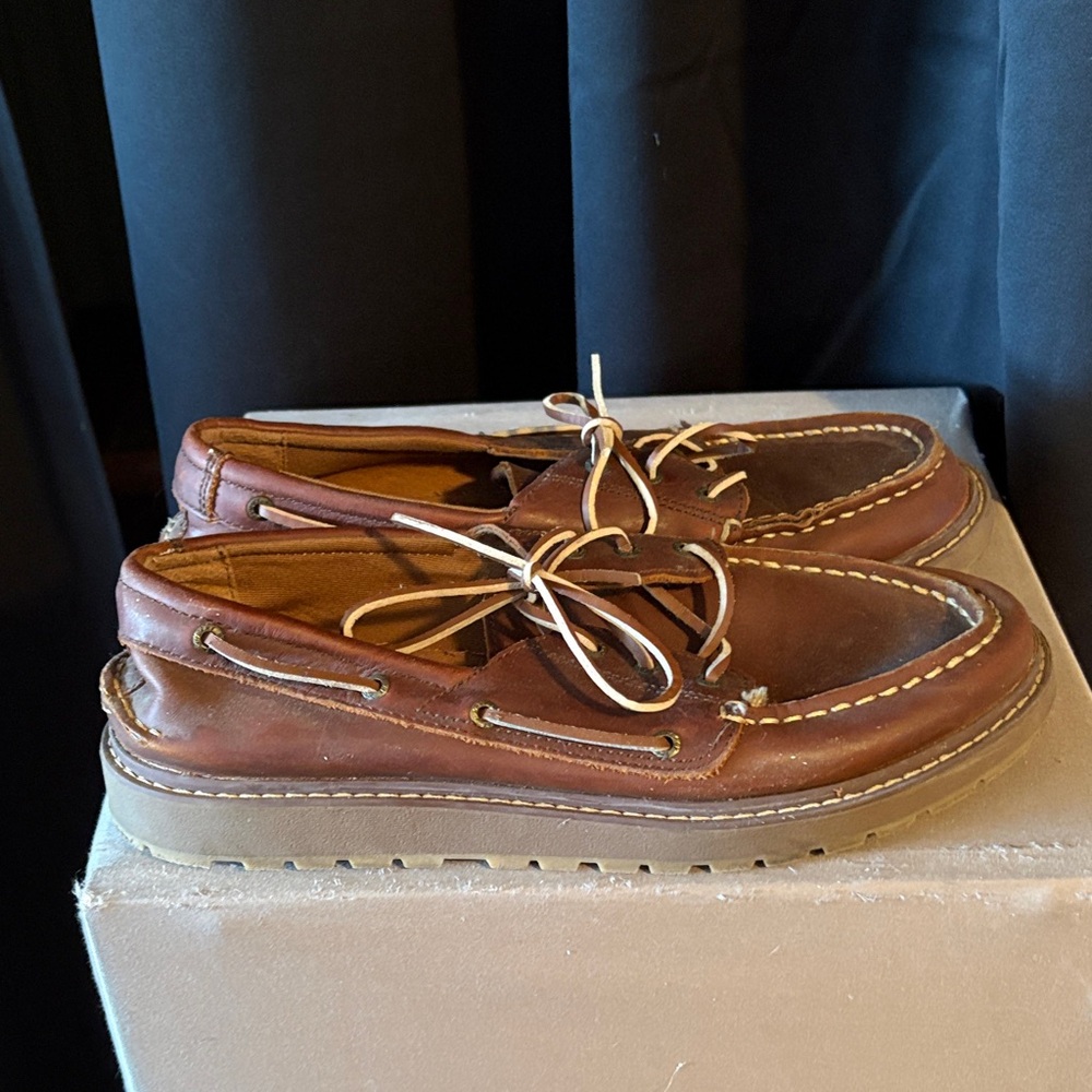 Elegant Tan Leather Boat Shoes